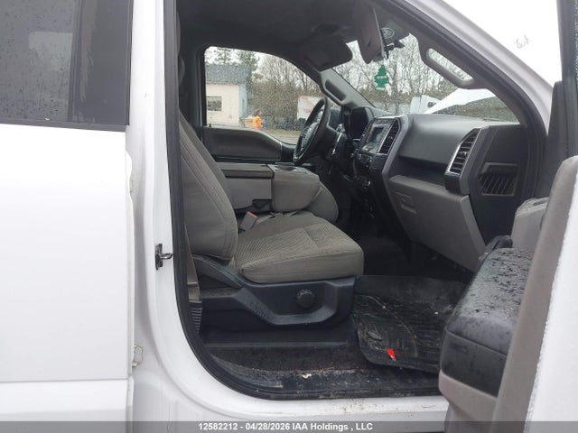 12582212 :رقم المزاد ، 1FTEW1EP2FKE94407 vin ، 2015 Ford F150 Supercrew مزاد بيع