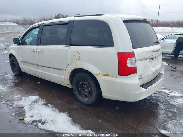 2011 Chrysler Town & Country Touring მანქანა იყიდება აუქციონზე, vin: 2A4RR5DG4BR643343, აუქციონის ნომერი: 12582230