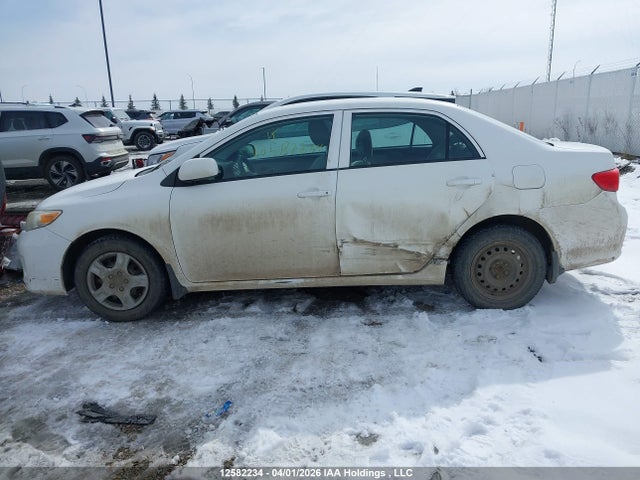 2011 Toyota Corolla Ce მანქანა იყიდება აუქციონზე, vin: 2T1BU4EE3BC614445, აუქციონის ნომერი: 12582234