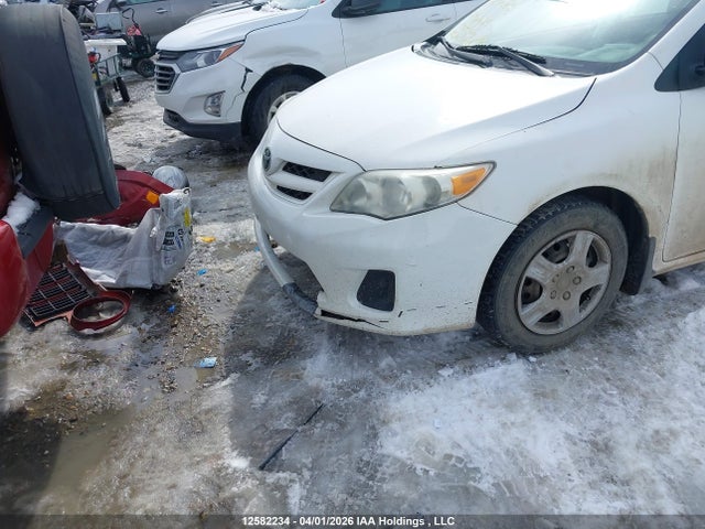 2011 Toyota Corolla Ce მანქანა იყიდება აუქციონზე, vin: 2T1BU4EE3BC614445, აუქციონის ნომერი: 12582234