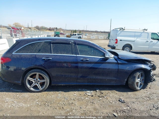 WDDWH4KB6JF742321 Mercedes-Benz C 300 4matic