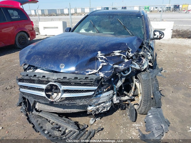 WDDWH4KB6JF742321 Mercedes-Benz C 300 4matic