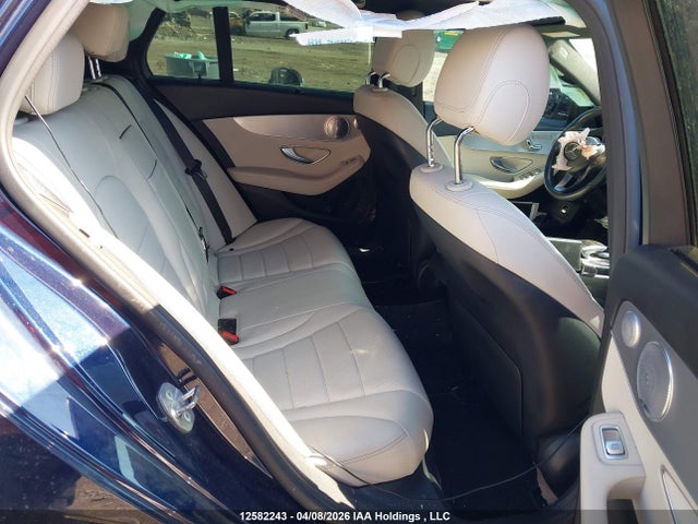 WDDWH4KB6JF742321 Mercedes-Benz C 300 4matic