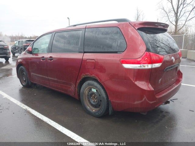 Aukcja sprzedaży 2011 Toyota Sienna, vin: 5TDZK3DC8BS074435, numer aukcji: 12582248