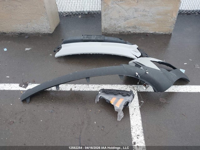 2025 Hyundai Kona Essential Fwd მანქანა იყიდება აუქციონზე, vin: KM8HA3AB5SU210425, აუქციონის ნომერი: 12582254