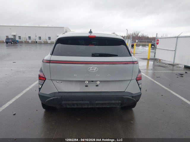 2025 Hyundai Kona Essential Fwd მანქანა იყიდება აუქციონზე, vin: KM8HA3AB5SU210425, აუქციონის ნომერი: 12582254