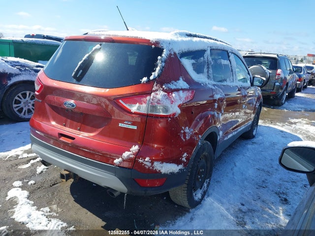 1FMCU0GXXEUD33662 Ford ESCAPE SE
