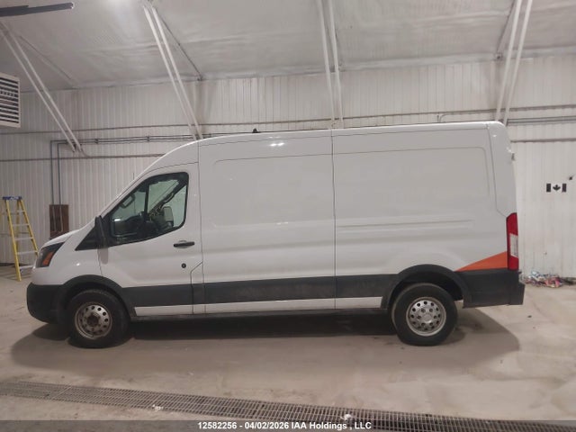 Продажа на аукционе авто 2023 Ford Transit-150 Cargo, vin: 1FTYE2C81PKA63706, номер лота: 12582256