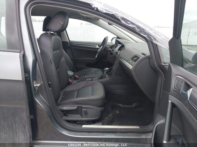 WVWPR7AU1KW917754 Volkswagen E-golf Sel Premium