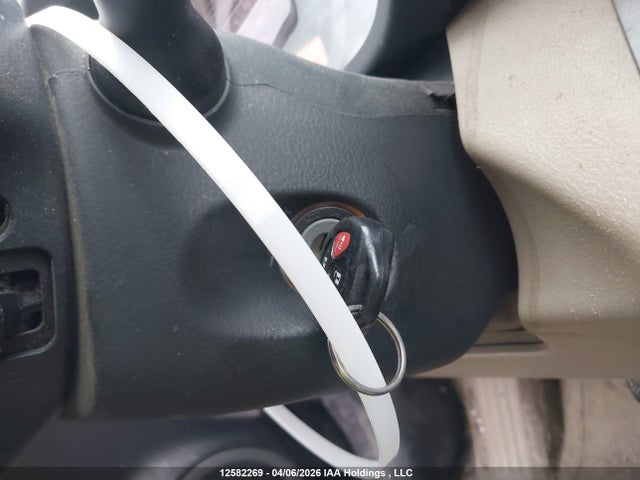 12582269 :رقم المزاد ، 2T3BK4DV5BW057986 vin ، 2011 Toyota Rav4 Base V6 مزاد بيع