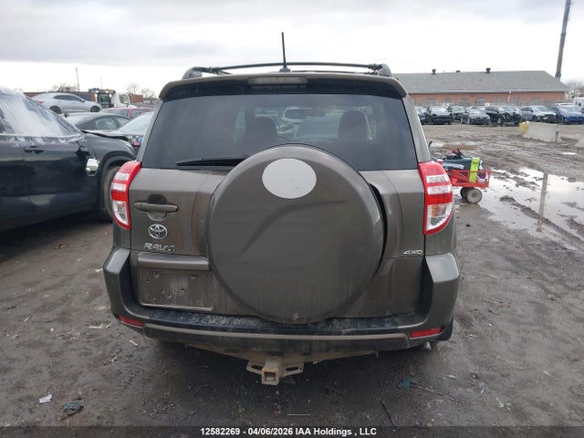 12582269 :رقم المزاد ، 2T3BK4DV5BW057986 vin ، 2011 Toyota Rav4 Base V6 مزاد بيع