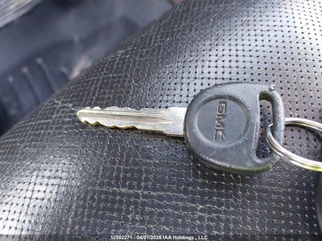 12582271 :رقم المزاد ، 1GKUKMEF9AR283208 vin ، 2010 Gmc Yukon Xl 1500 Denali مزاد بيع