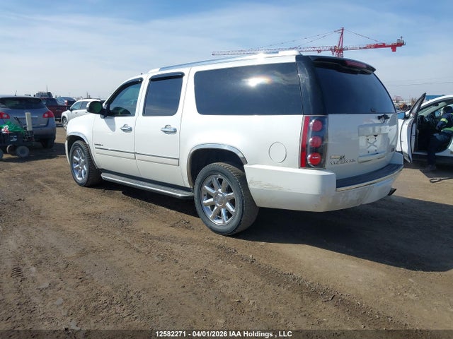 12582271 :رقم المزاد ، 1GKUKMEF9AR283208 vin ، 2010 Gmc Yukon Xl 1500 Denali مزاد بيع