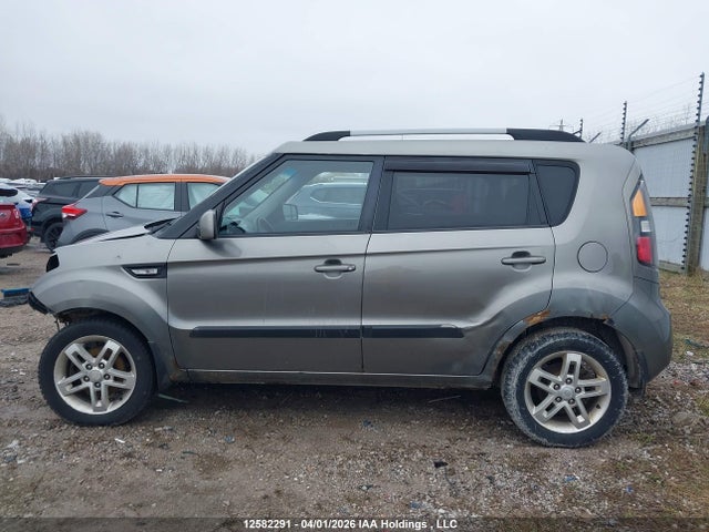 2011 Kia Soul +/!/sport მანქანა იყიდება აუქციონზე, vin: KNDJT2A22B7224663, აუქციონის ნომერი: 12582291