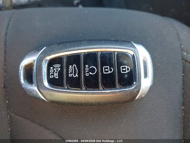 12582295 :رقم المزاد ، KMHLM4AGXMU072841 vin ، 2021 Hyundai Elantra Preferred Ivt مزاد بيع