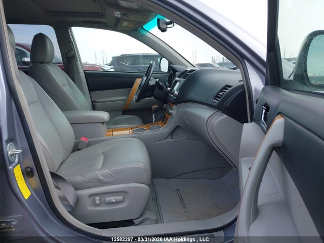 12582297 :رقم المزاد ، JTEEW44A082002700 vin ، 2008 Toyota Highlander Hybrid Limited مزاد بيع