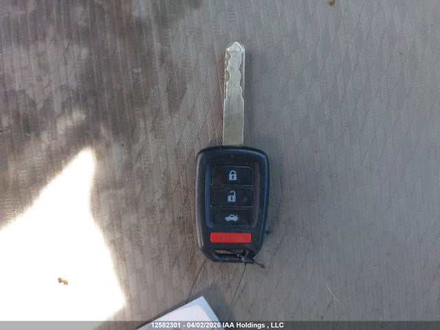 2015 Honda Civic მანქანა იყიდება აუქციონზე, vin: 2HGFB2E44FH013545, აუქციონის ნომერი: 12582301