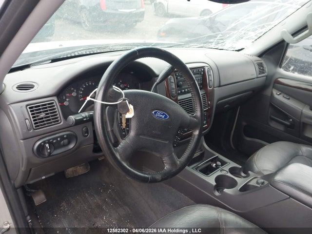 Продажа на аукционе авто 2005 Ford Explorer Limited, vin: 1FMDU75W05UB15222, номер лота: 12582302
