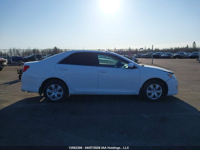 2013 Toyota Camry L/se/le/xle მანქანა იყიდება აუქციონზე, vin: 4T1BF1FK9DU690900, აუქციონის ნომერი: 12582306