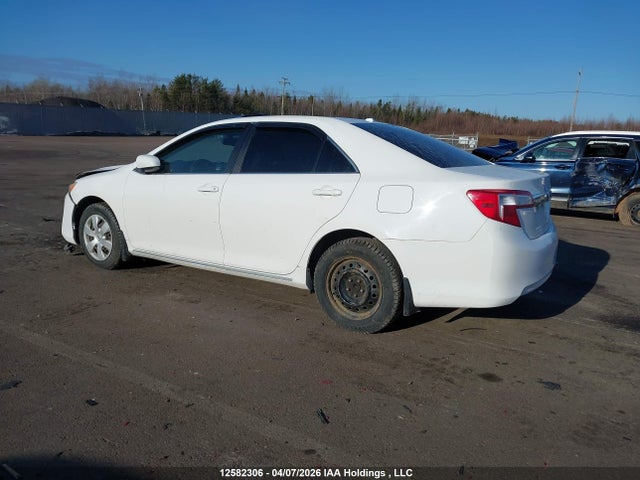 2013 Toyota Camry L/se/le/xle მანქანა იყიდება აუქციონზე, vin: 4T1BF1FK9DU690900, აუქციონის ნომერი: 12582306