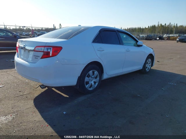 2013 Toyota Camry L/se/le/xle მანქანა იყიდება აუქციონზე, vin: 4T1BF1FK9DU690900, აუქციონის ნომერი: 12582306