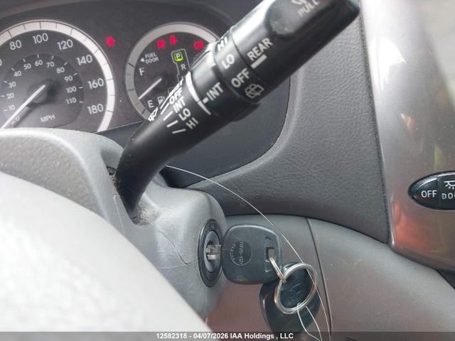 12582318 :رقم المزاد ، 5TDZA29CX6S403082 vin ، 2006 Toyota Sienna مزاد بيع