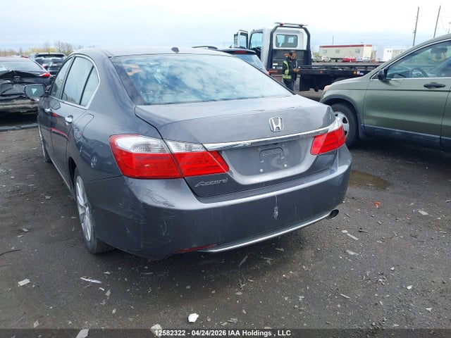 Продажа на аукционе авто 2013 Honda Accord, vin: 1HGCR2F8XDA805940, номер лота: 12582322