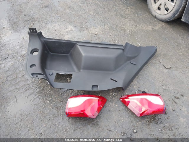 2021 Chevrolet Equinox Premier მანქანა იყიდება აუქციონზე, vin: 2GNAXXEV5M6164491, აუქციონის ნომერი: 12582324
