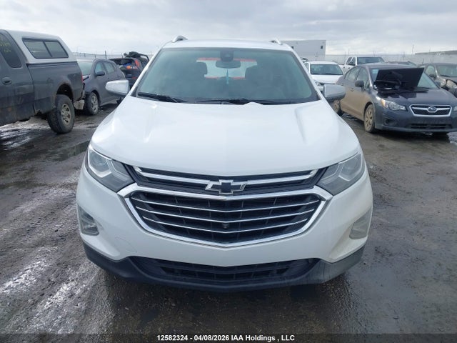 2021 Chevrolet Equinox Premier მანქანა იყიდება აუქციონზე, vin: 2GNAXXEV5M6164491, აუქციონის ნომერი: 12582324