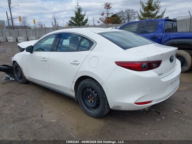 12582343 :رقم المزاد ، JM1BPADM7S1771303 vin ، 2025 Mazda 3 Gt مزاد بيع