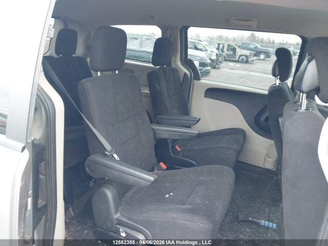 12582355 :رقم المزاد ، 2C4RDGBG8ER360421 vin ، 2014 Dodge Grand Caravan Se/sxt مزاد بيع
