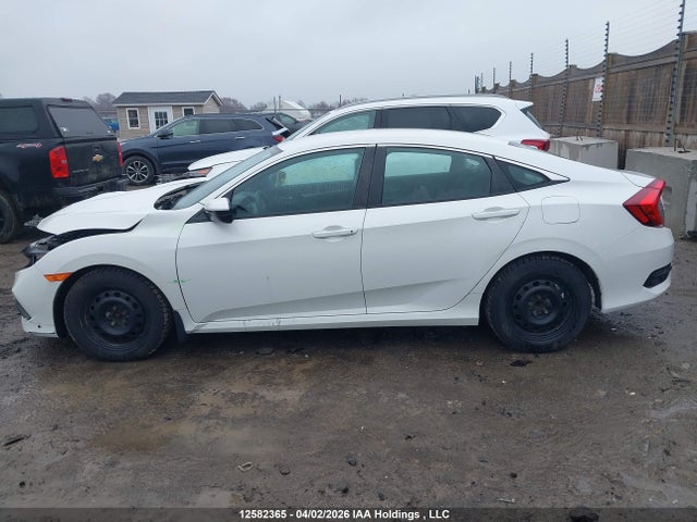 Продажа на аукционе авто 2019 Honda Civic Lx, vin: 2HGFC2F52KH010254, номер лота: 12582365