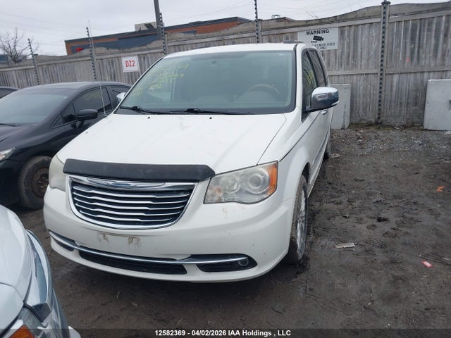 2013 Chrysler Town & Country Limited მანქანა იყიდება აუქციონზე, vin: 2C4RC1GG0DR502235, აუქციონის ნომერი: 12582369