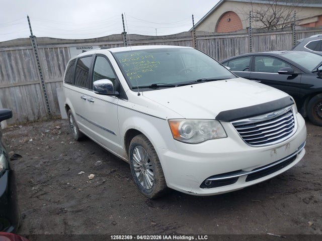 2013 Chrysler Town & Country Limited მანქანა იყიდება აუქციონზე, vin: 2C4RC1GG0DR502235, აუქციონის ნომერი: 12582369
