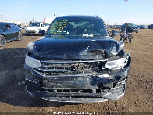 3VV4B7AX6NM077848 Volkswagen Tiguan Highline R-line