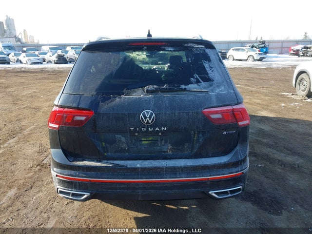 3VV4B7AX6NM077848 Volkswagen Tiguan Highline R-line