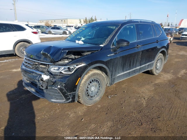 3VV4B7AX6NM077848 Volkswagen Tiguan Highline R-line