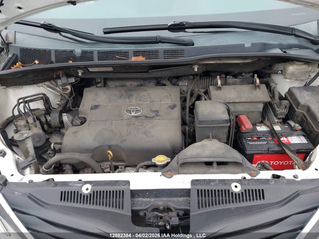 2013 Toyota Sienna მანქანა იყიდება აუქციონზე, vin: 5TDDK3DC2DS054274, აუქციონის ნომერი: 12582384