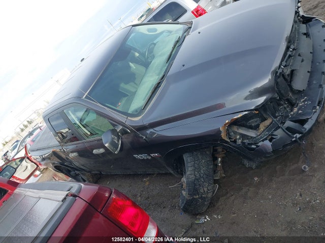 12582401 :رقم المزاد ، 1C6RR7GT6HS718259 vin ، 2017 Ram 1500 Slt مزاد بيع