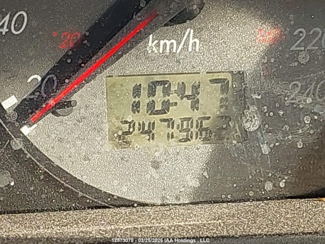 12573078 :رقم المزاد ، 1ZWFT61LXY5635490 vin ، 2000 Mercury Cougar V6 مزاد بيع