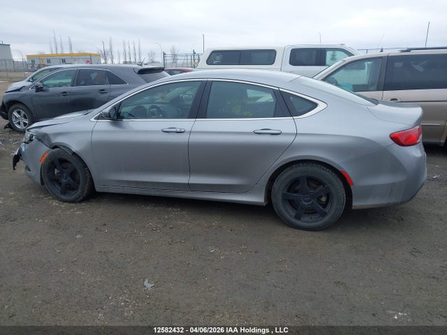 Aukcja sprzedaży 2015 Chrysler 200 Lx, vin: 1C3CCCFB0FN648985, numer aukcji: 12582432