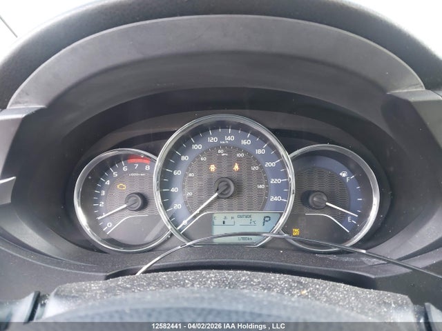 12582441 :رقم المزاد ، 2T1BURHE6FC424539 vin ، 2015 Toyota Corolla Le مزاد بيع