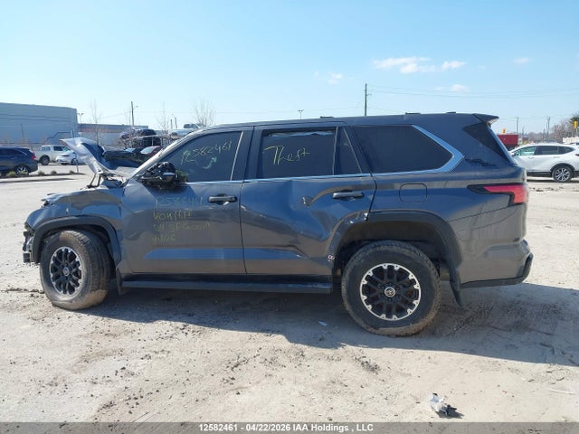 Продаж на аукціоні авто 2024 Toyota Sequoia Sr5/ltd/platinum/capstone/trd Pro, vin: 7SVAAABA3RX041617, номер лоту: 12582461