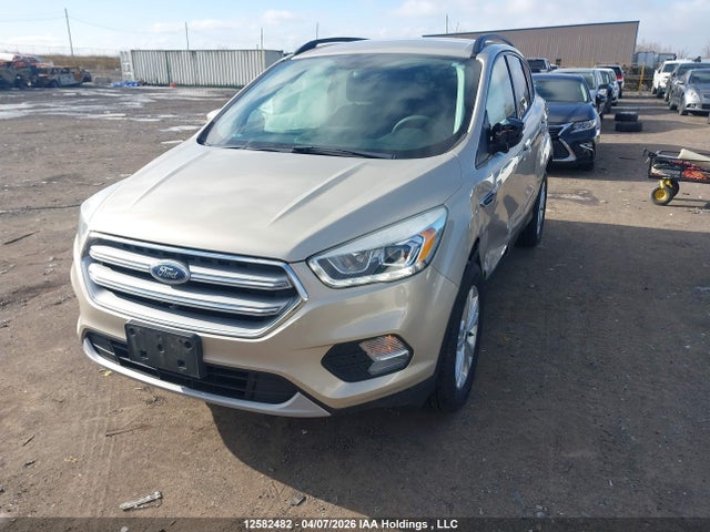 12582482 :رقم المزاد ، 1FMCU9GD6HUD46889 vin ، 2017 Ford Escape Se مزاد بيع