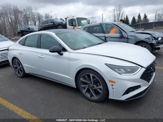 Продажа на аукционе авто 2022 Hyundai Sonata, vin: 5NPEJ4J29NH139211, номер лота: 12582537