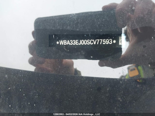 2025 Bmw 760i Xdrive მანქანა იყიდება აუქციონზე, vin: WBA33EJ00SCV77593, აუქციონის ნომერი: 12582553