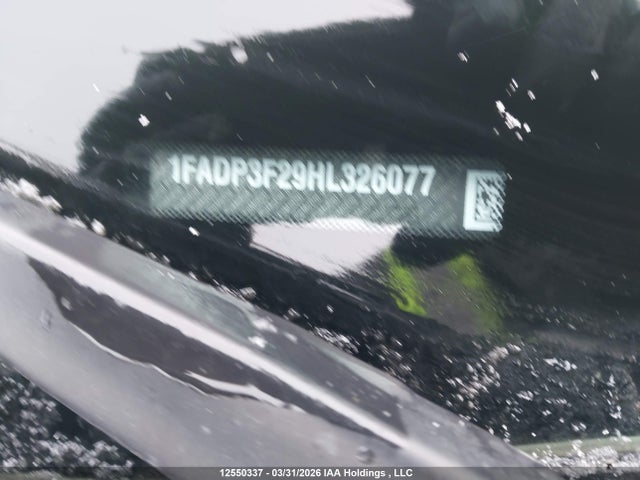 12550337 :رقم المزاد ، 1FADP3F29HL326077 vin ، 2017 Ford Focus Se مزاد بيع