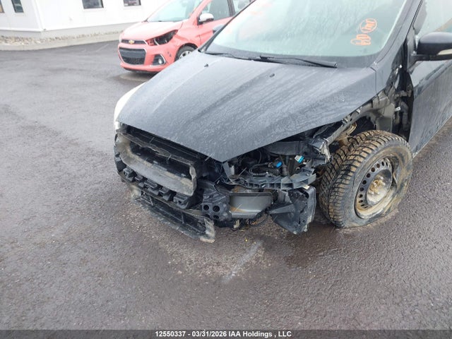 12550337 :رقم المزاد ، 1FADP3F29HL326077 vin ، 2017 Ford Focus Se مزاد بيع