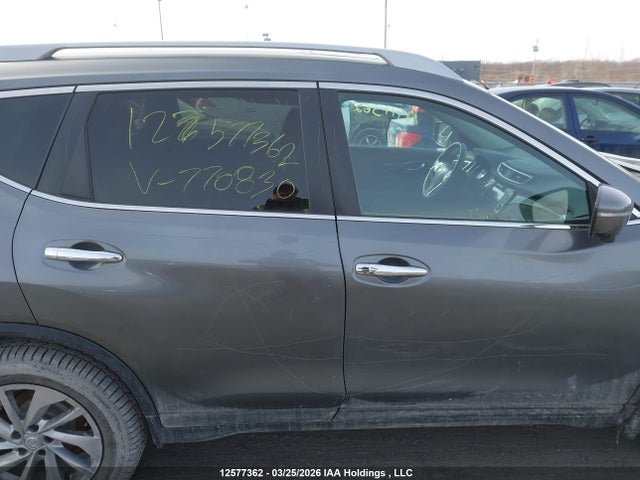 2014 Nissan Rogue S/sl/sv მანქანა იყიდება აუქციონზე, vin: 5N1AT2MV0EC770830, აუქციონის ნომერი: 12577362