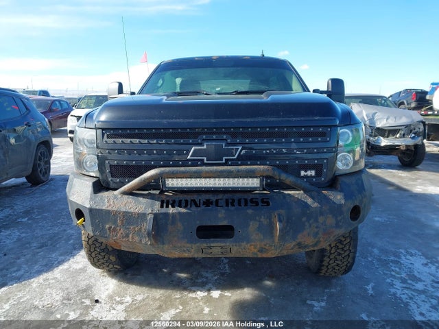 2014 Chevrolet Silverado 3500hd Ltz მანქანა იყიდება აუქციონზე, vin: 1GC4K1E82EF129104, აუქციონის ნომერი: 12560294